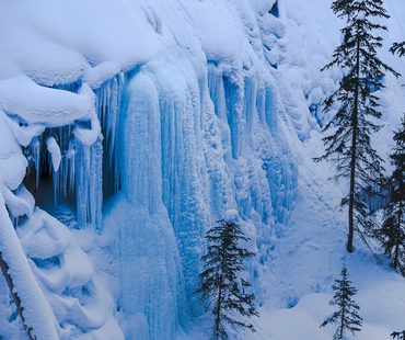 Johnston Canyon Frozen Waterfall Johnston Canyon Frozen Waterfall