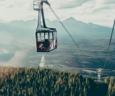 Beautiful view of the Jasper SkyTram up high Beautiful view of the Jasper SkyTram up high