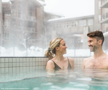 People enjoying the hot tubs at Revelstoke People enjoying the hot tubs at Revelstoke