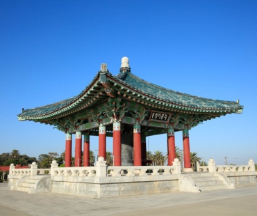The Korean bell of friendship korean architecture The Korean bell of friendship korean architecture