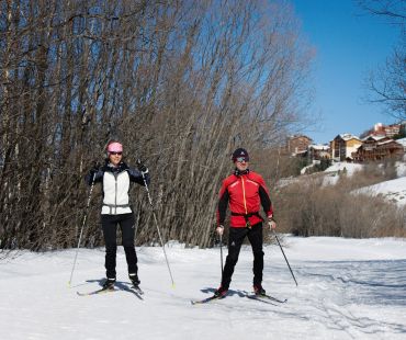 People skiing on nordic trails People skiing on nordic trails