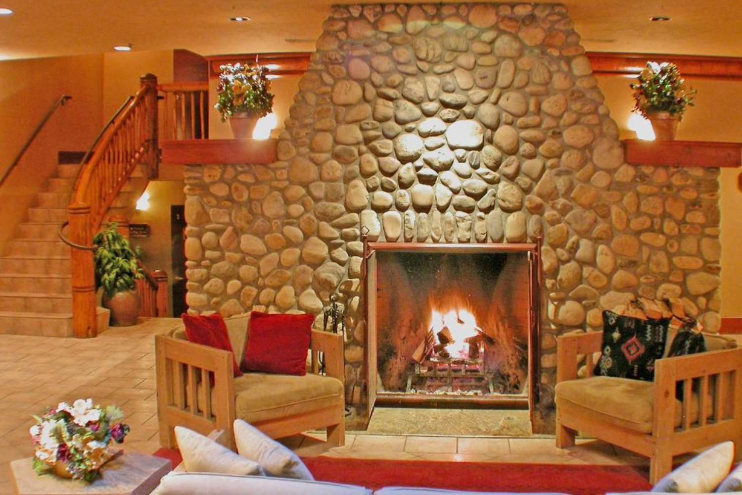 Fireplace Lounge