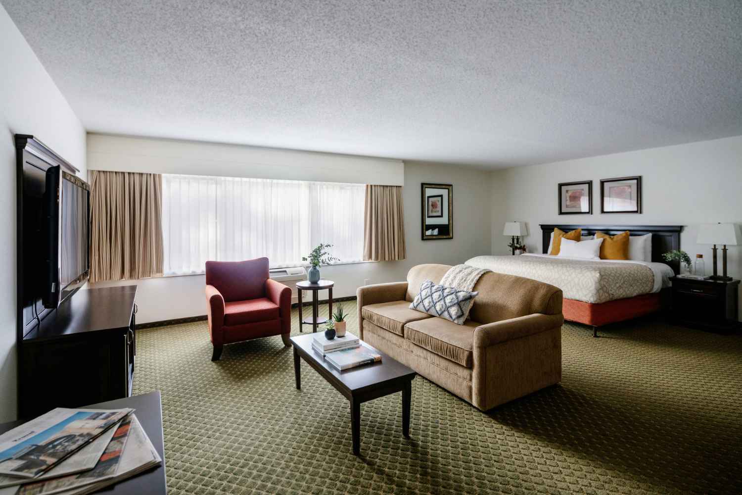 King Executive Suite