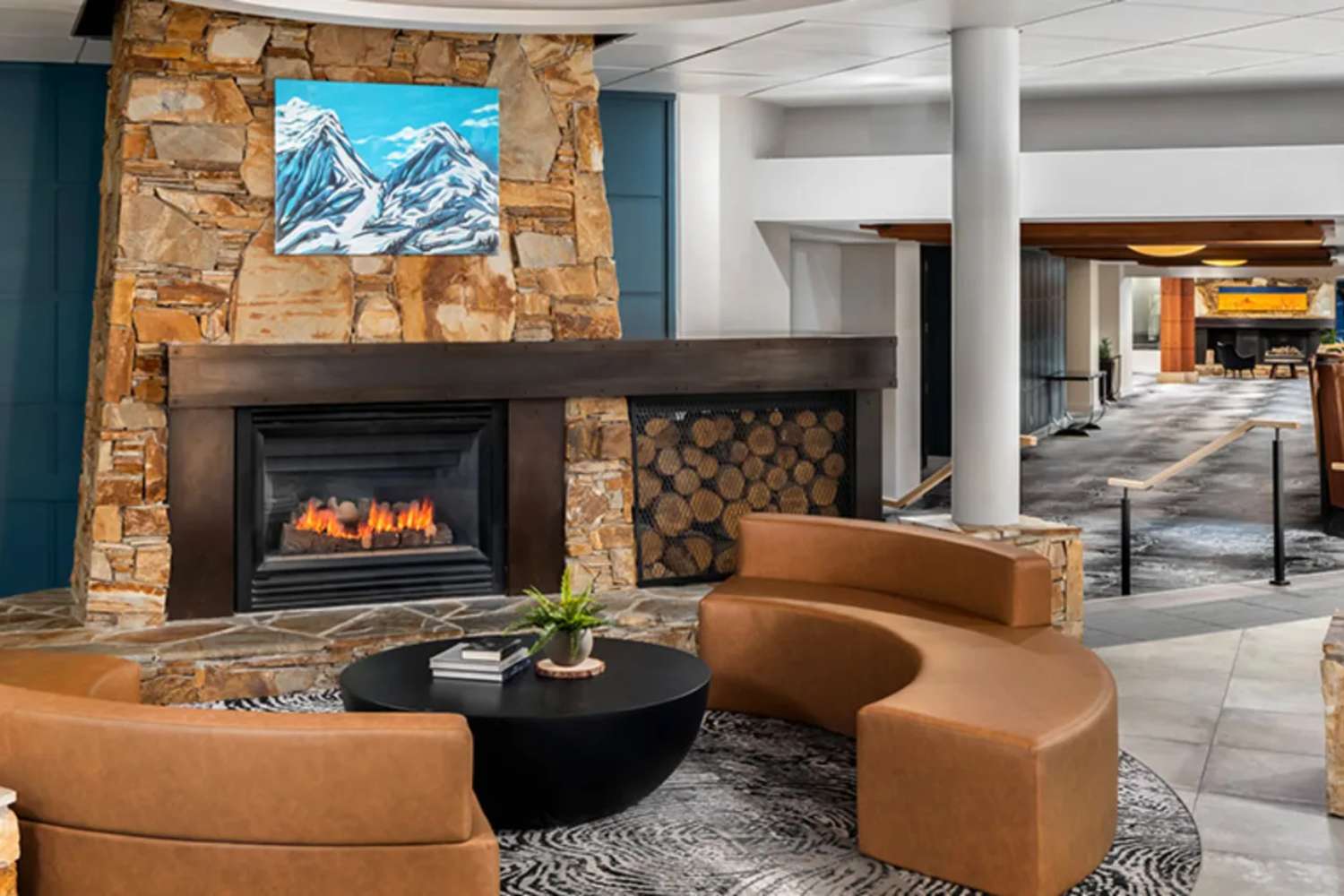 Lounge with Fireplace